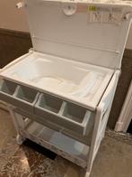 Table à langer sur roulettes avec baignoire, Kinderen en Baby's, Badjes en Verzorging, Ophalen, Overige typen, Zo goed als nieuw