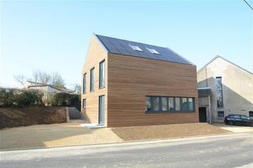 Maison à louer à Arlon, 4 chambres beschikbaar voor biedingen