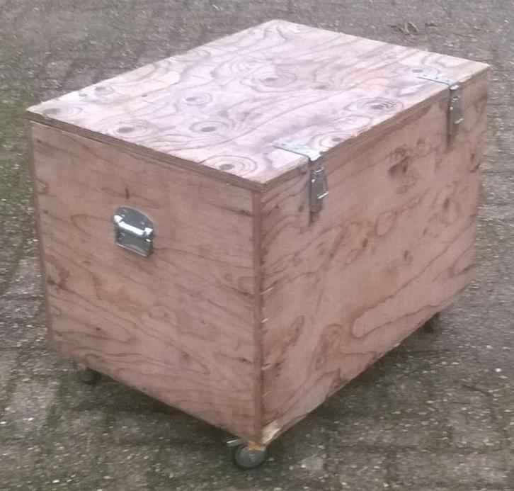Flightcase op wielen, 70 x 50 x 45 cm (18mm), Muziek en Instrumenten, Behuizingen en Koffers, Gebruikt, Overige instrumenten, Flightcase