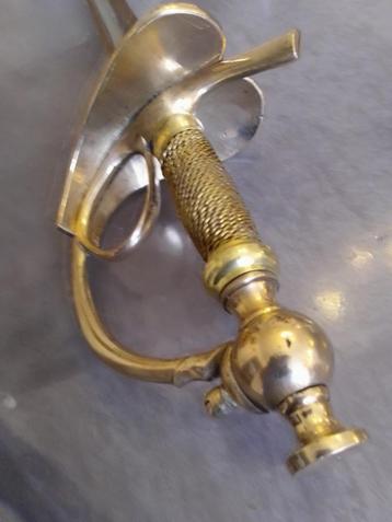 beau sabre beschikbaar voor biedingen