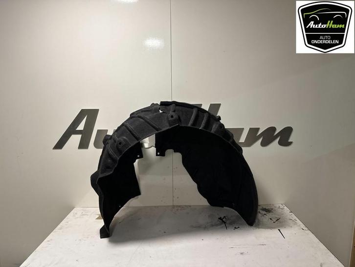 BINNENSPATSCHERM Audi A4 (B9) (|8W0810172L|), Auto-onderdelen, Carrosserie, Spatbord, Audi, Gebruikt