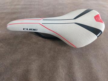 CUBE Zadel koersfiets beschikbaar voor biedingen