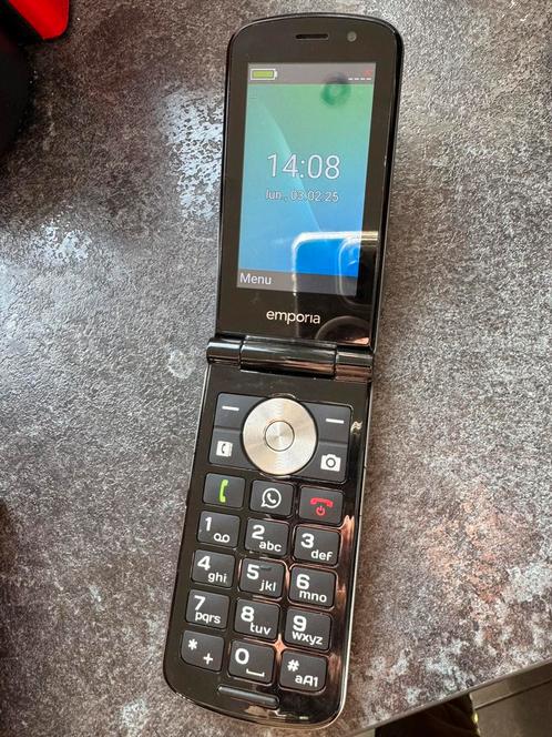 Emporia TouchSmart bekrast op de voorkant, Telecommunicatie, Mobiele telefoons | Samsung, Gebruikt, Touchscreen, Android OS, 3 tot 6 megapixel