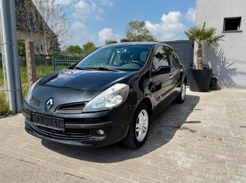 Renault clio 3 1.4 essence 5 portes clim, Autos, Achat, Entreprise, Boîte manuelle, 5 portes