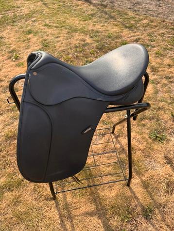 Wintec Dressuurzadel 17,5 inch, Enlèvement, Comme neuf, Dressage