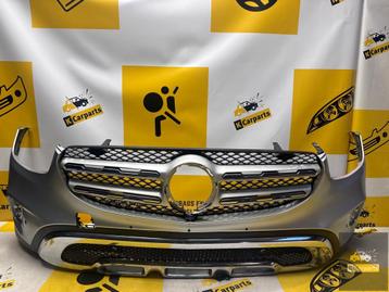 Pare-chocs avant Mercedes GLC W253 Facelift 6xPDC A253885800, Utilisé, Avant, Mercedes-Benz, Pare-chocs
