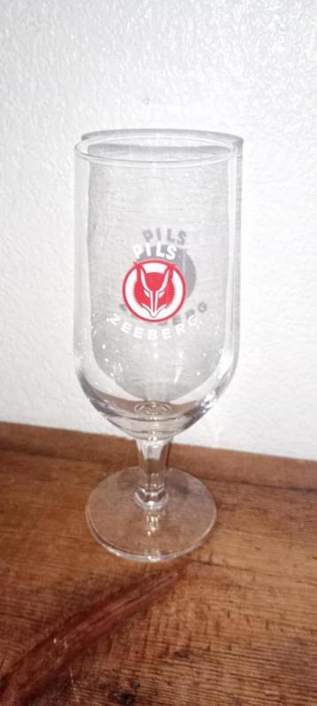Brouwerij bierglas Pils Zeeberg beschikbaar voor biedingen
