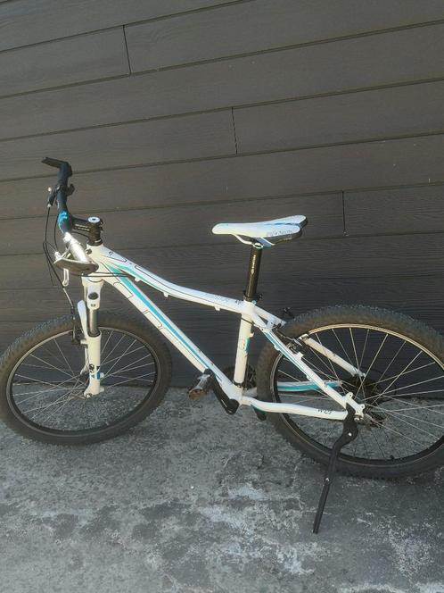 MTB dames Cube, Fietsen en Brommers, Fietsen | Mountainbikes en ATB, Gebruikt, Dames, Overige merken, 49 tot 53 cm, Fully, Ophalen