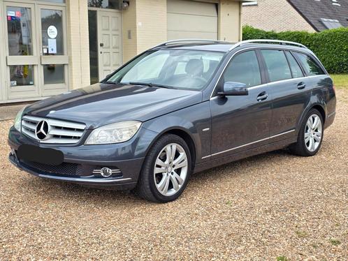 Mercedes c200 2009 gekeurd voor vekoop zeer proper staat, Auto's, Mercedes-Benz, Bedrijf, Te koop, Bluetooth, Cruise Control, Ophalen