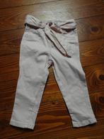 Roze jeans met lint (Kiabi) Maat 83-89, Kinderen en Baby's, Babykleding | Maat 86, Meisje, Kiabi, Ophalen of Verzenden, Zo goed als nieuw