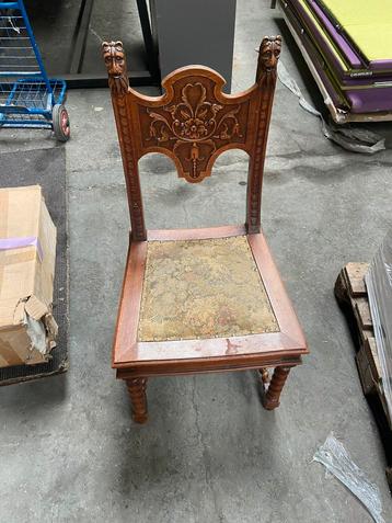 Set van 4 antieke Louis XIV-stoelen – met houtsnijwerk beschikbaar voor biedingen