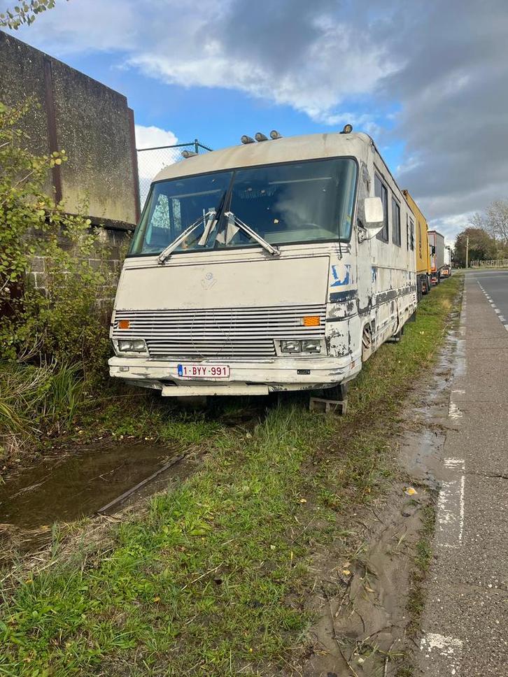Mobilhome 10m rijbewijs C enkel voor onderdelen!, Caravans en Kamperen, Mobilhomes, Particulier, tot en met 6, Buscamper of Camperbus