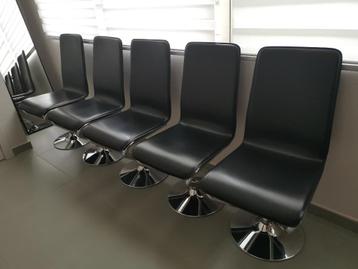5 chaises de cuisine noires en cuir synthétique (fonction pi