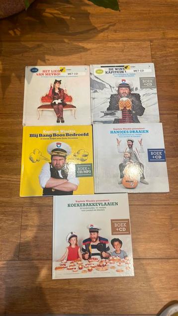 5 kapitein winnokio liedjesboeken met cd beschikbaar voor biedingen