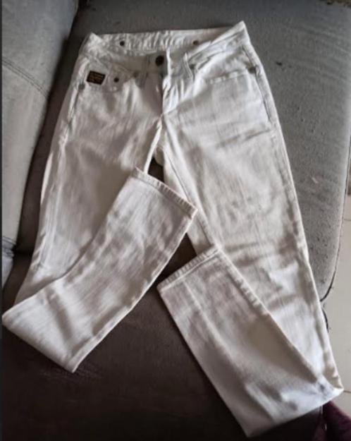 Jean S/ M délavé beige GSTAR, Kleding | Dames, Spijkerbroeken en Jeans, Gedragen, W28 - W29 (confectie 36), Overige kleuren, Ophalen of Verzenden