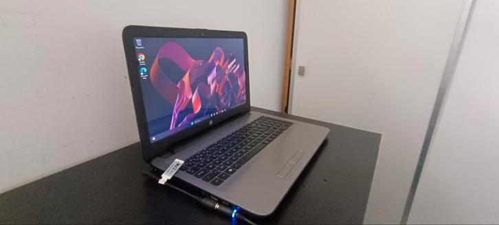 Mooie HP laptop AMD A6 -  7 de generatie, Computers en Software, Windows Laptops, Zo goed als nieuw, 15 inch, SSD, 2 tot 3 Ghz