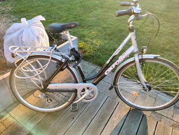 Damesfiets  beschikbaar voor biedingen