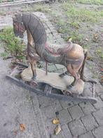 oud schommelpaard, Ophalen