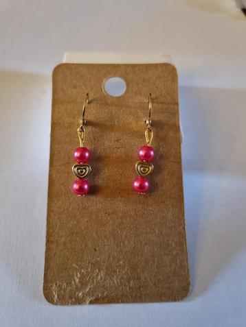 Boucles d'Oreilles Fait Main Cœurs Fuchsia & Or, Neuf, Enlèvement ou Envoi, Or, Or