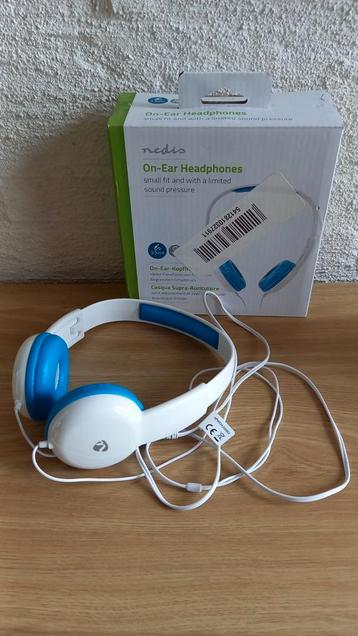 Nedis kinder hoofdtelefoon HPWD4200BU beschikbaar voor biedingen