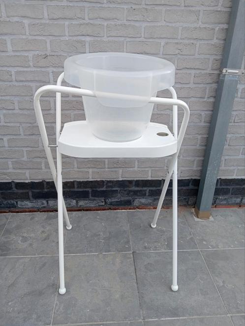 Babybadje, bébé-jou, zoals Tummy Tub, bademmer met staander, Kinderen en Baby's, Badjes en Verzorging, Gebruikt, Tummy Tub, Bébé-jou