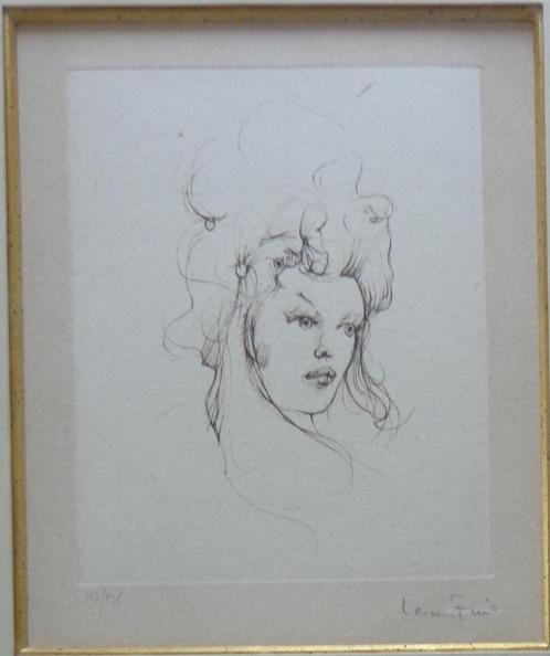 LEONOR FINI / MEISJESGEZICHT / ZW-W ETS / 41x32cm / KADER, Antiek en Kunst, Kunst | Litho's en Zeefdrukken, Ophalen of Verzenden