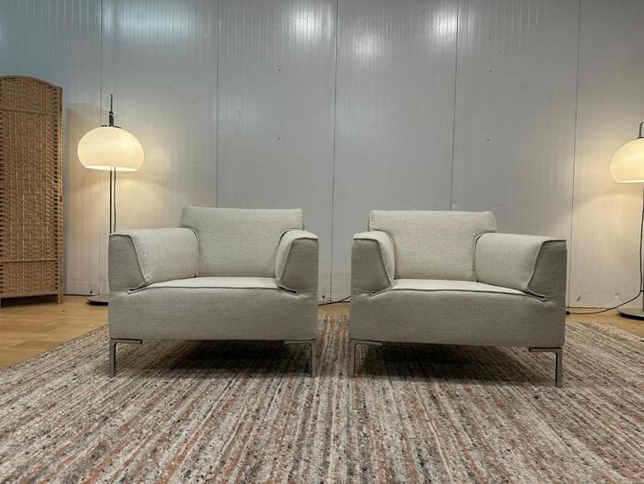 2x Design on Stock Bloq Fauteuil ecru – NP: €2.249 p.st., Huis en Inrichting, Fauteuils, Zo goed als nieuw, Stof, 75 tot 100 cm