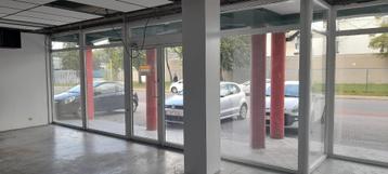 Handelspand of kantoor 210m² te Maasmechelen (Eisden) beschikbaar voor biedingen