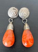 Paire de Boucles d'Oreilles Vintage, Bijoux, Sacs & Beauté, Enlèvement ou Envoi, Autres matériaux, Boucles d'oreilles