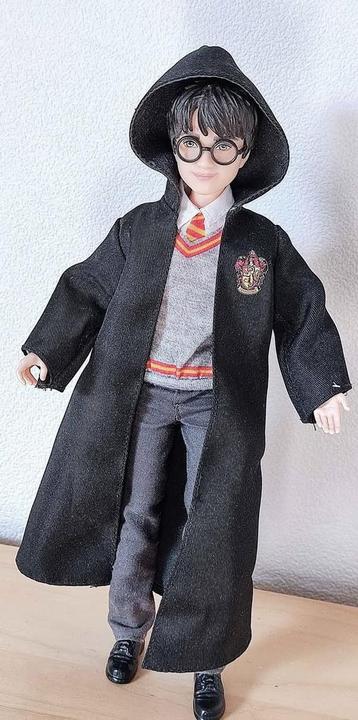 Poupee de collection, articulée, de Harry Potter beschikbaar voor biedingen