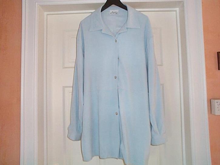 Prachtige Tuniek FEMMES, JE VOUS AIME bloes TU NIEUW Np €145, Kleding | Dames, Blouses en Tunieken, Nieuw, Maat 38/40 (M), Blauw