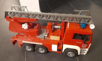 Brandweerwagen beschikbaar voor biedingen