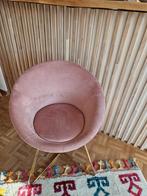 2 chaises velours rose poudré (40e la chaise), Maison & Meubles