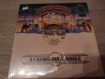 12" SINGLE: VILLAGE PEOPLE: Y.M.C.A - MACHO MAN 1978 beschikbaar voor biedingen