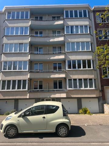 Appartement te koop in Forest, 3 slpks, Appartement, 3 pièces