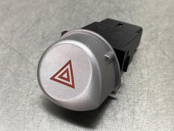 ALARMLICHTEN SCHAKELAAR Hyundai i20 (01-2008/12-2015), Auto-onderdelen, Gebruikt, Hyundai