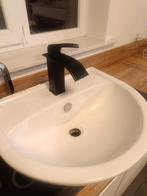 Te koop wasbakken met kranen, Ophalen