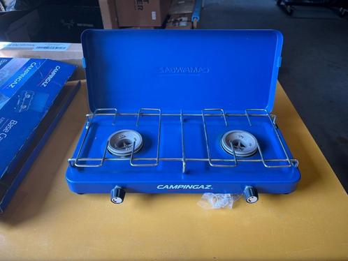 Campingaz Stove base camp met deksel, Caravans en Kamperen, Kampeeraccessoires, Zo goed als nieuw, Ophalen