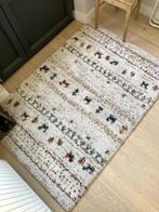 Patterned beige carpet (Gepatroneerd beige tapijt), Huis en Inrichting, Stoffering | Tapijten en Vloerkleden, Ophalen, 100 tot 150 cm
