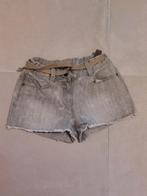 Grijze short, Gebruikt, Meisje, Ophalen, Broek