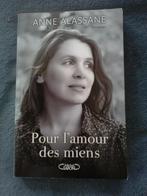 "Pour l'amour des miens" Anna Alassane (2013), Livres, Utilisé, Enlèvement ou Envoi, Cinéma, TV et Média, Anna Alassane