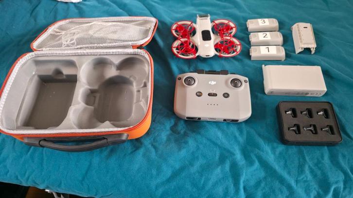 DRONE DJI NEO AVEC ACCESSOIRES, TV, Hi-fi & Vidéo, Drones, Comme neuf, Drone avec caméra, Qualité standard, DJI, Moins de 250 g