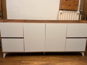 Buffet style Suédois beschikbaar voor biedingen