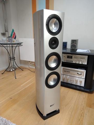 Canton Reference 5DC speakers, Audio, Tv en Foto, Luidsprekerboxen, Zo goed als nieuw, 120 watt of meer, Front, Rear of Stereo speakers
