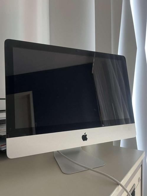 iMac (21,5 pouces, fin 2009), Computers en Software, Apple Desktops, Zo goed als nieuw, iMac, SSD, 3 tot 4 Ghz, 4 GB, Ophalen of Verzenden