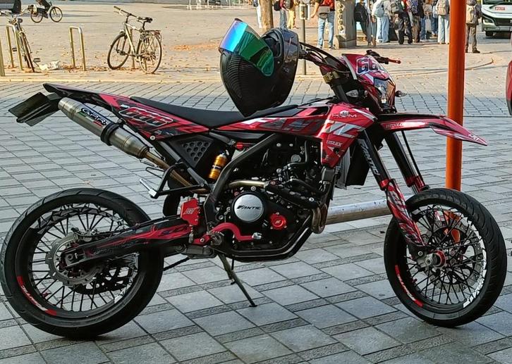 Fantic XMF 125 SuperMotard (Uniek Exemplaar), Motoren, Motoren | Overige merken, Particulier, SuperMoto, 11 kW of minder, 1 cilinder