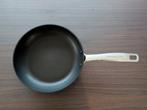 KitchenAid koekenpan 24cm, Huis en Inrichting, Verzenden, Gebruikt, Koekenpan of Braadpan