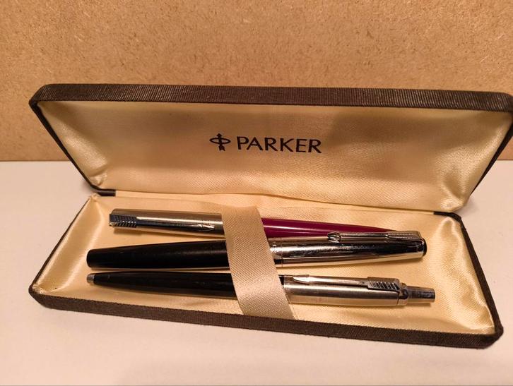 Parure Parker 17 "Deluxe" + 2 Jotter Vintage, Verzamelen, Pennenverzamelingen, Vulpen, Parker, Ophalen of Verzenden