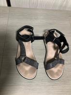 Sandalen maat 38 Milo&Mila, Kinderen en Baby's, Kinderkleding | Schoenen en Sokken, Ophalen, Gebruikt, Milo & Mila, Meisje