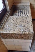 oude stenen gootsteen, Ophalen, Gebruikt, Bruin